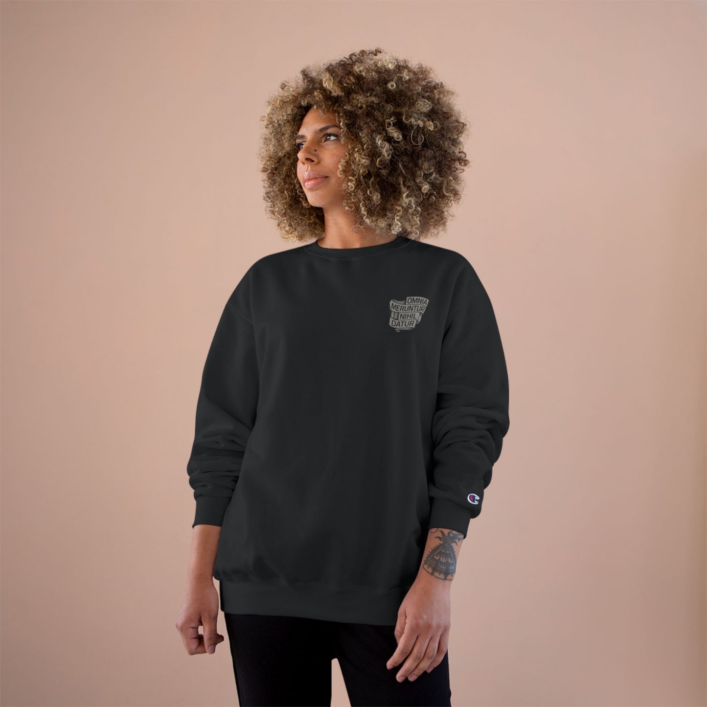 '27 Crest Champion Crewneck
