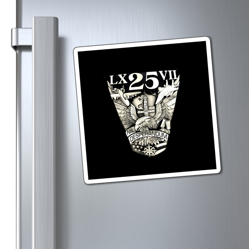 '25  Crest Magnet