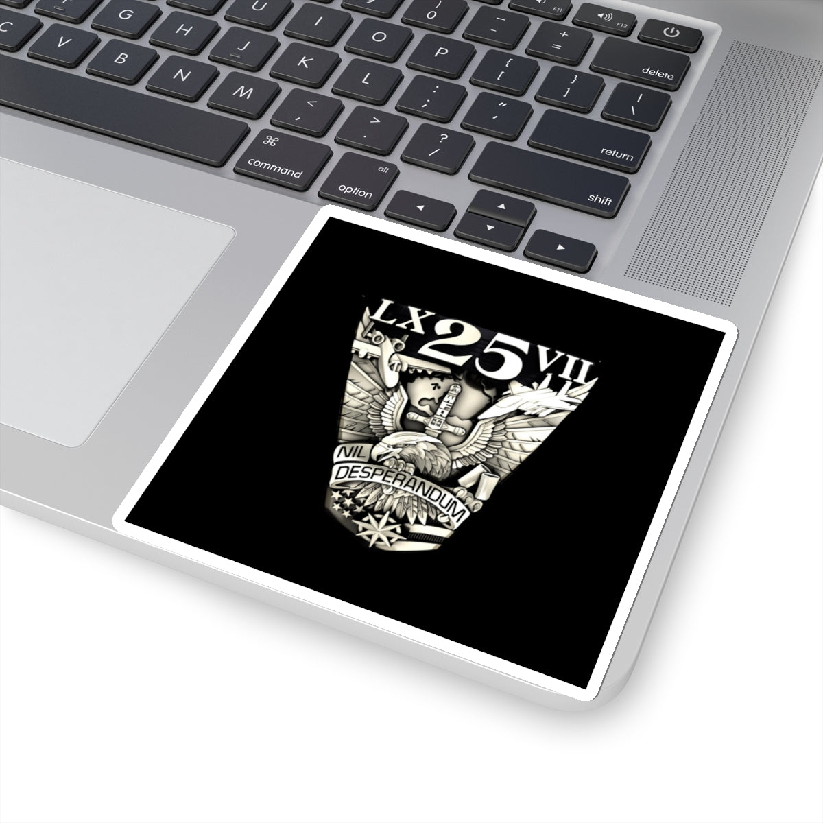 '25 Crest Square Sticker