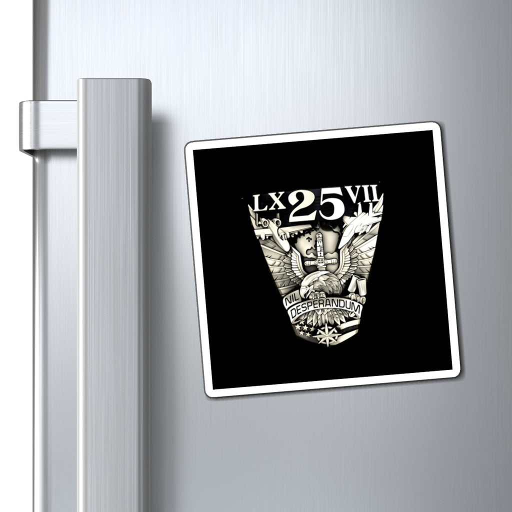 '25  Crest Magnet