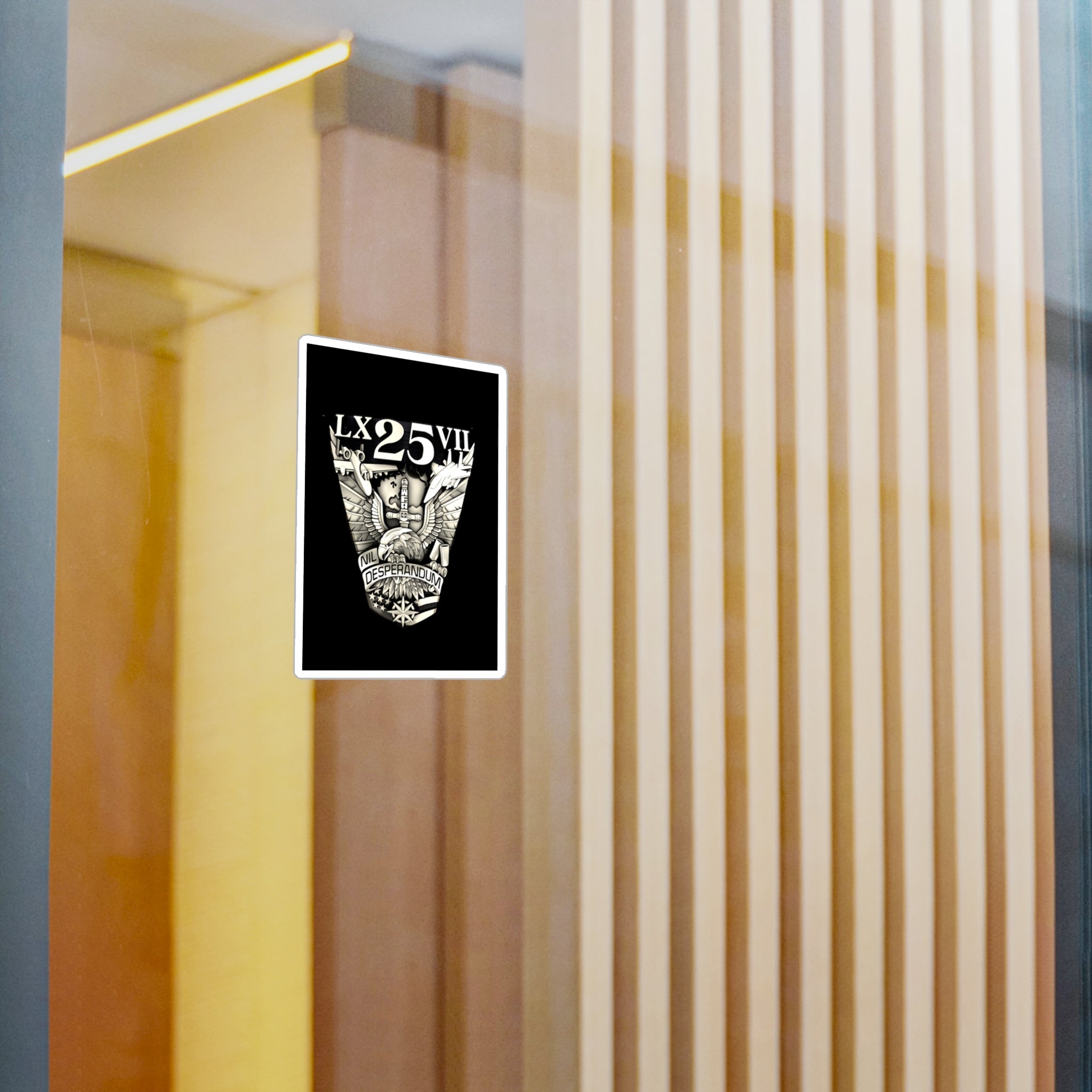 '25 Crest Vinyl Decal